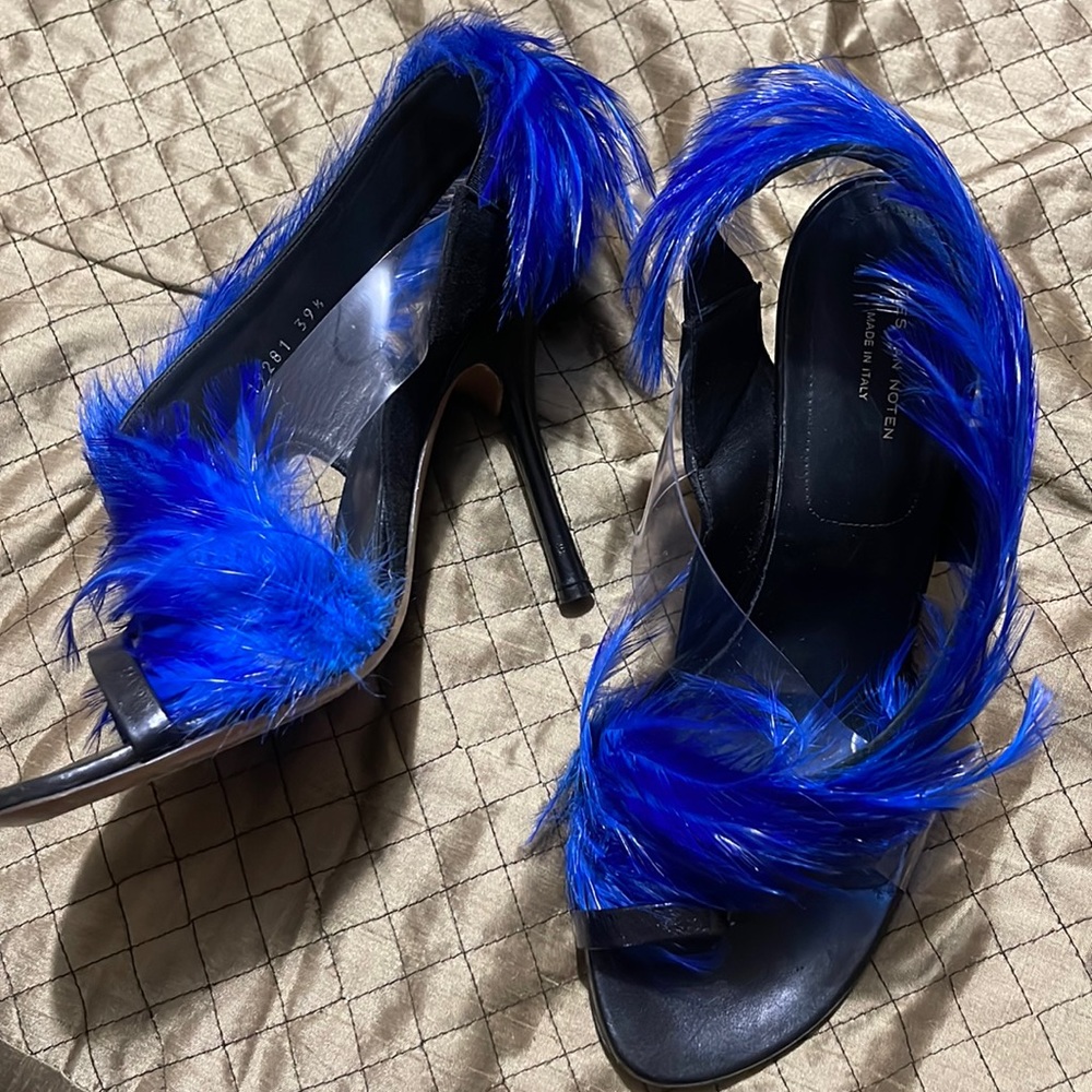 Beautiful real feather dries van noten heels